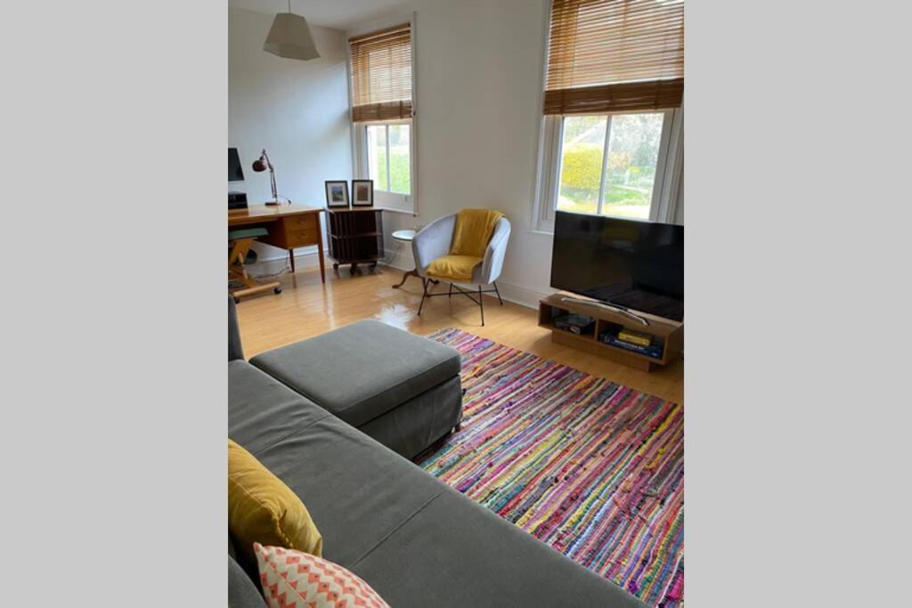 200 Year Old Large Townhouse With Sea Views Villa Scarborough Eksteriør billede